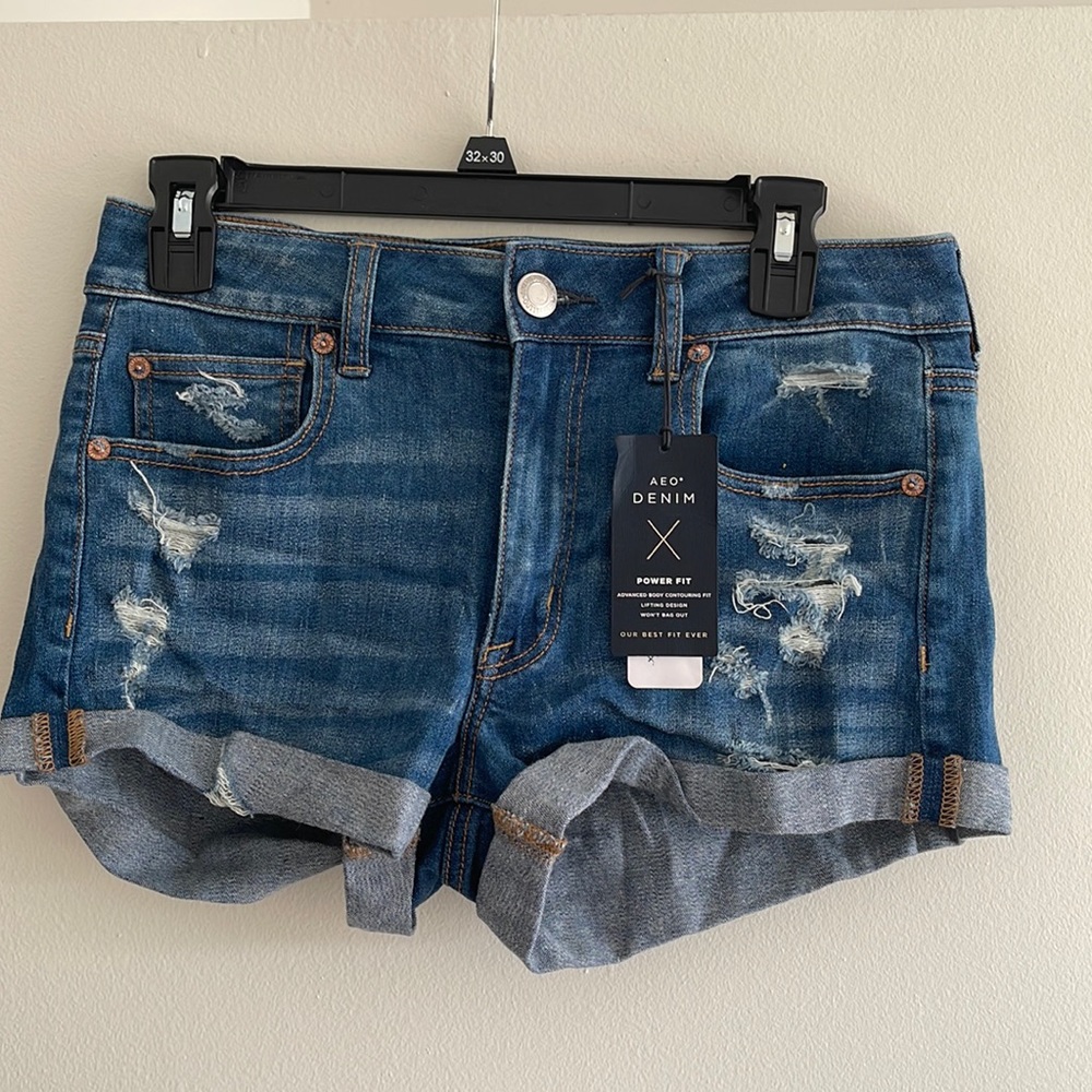 American Eagle Hi-Rise Shortie Super Stretch Shorts